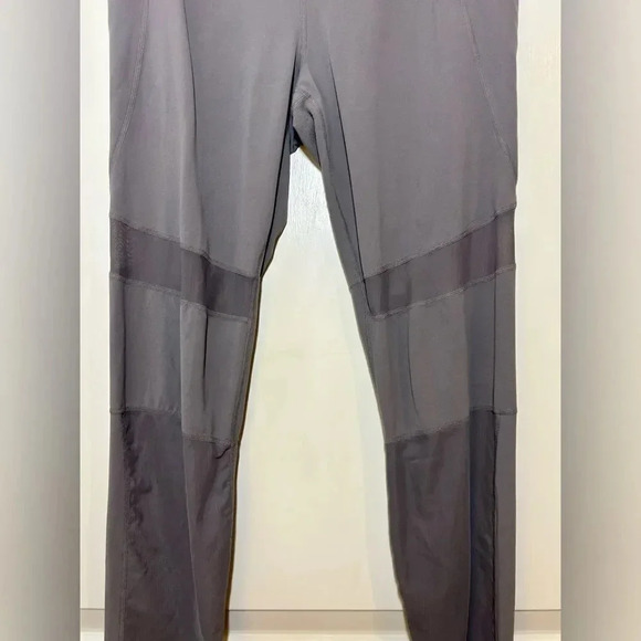 Athleta Meshblock athletic yoga mesh Leggings size large athleisure workout - Picture 6 of 16